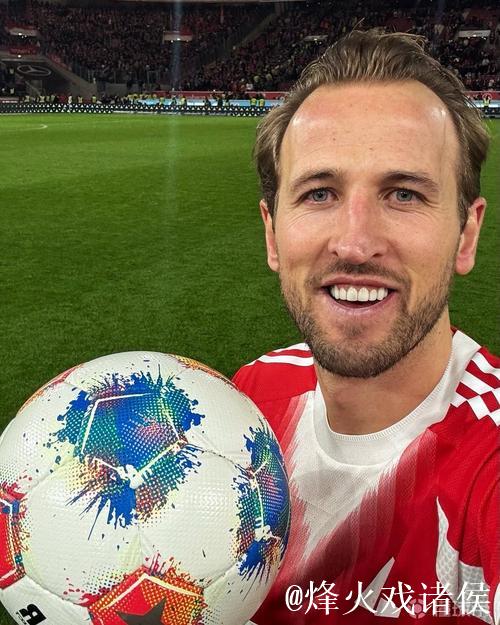 德甲生涯第10次戴帽,凯恩赛后将比赛用球带走收 德甲生涯第10次戴帽,凯恩赛后将比赛用球带走收