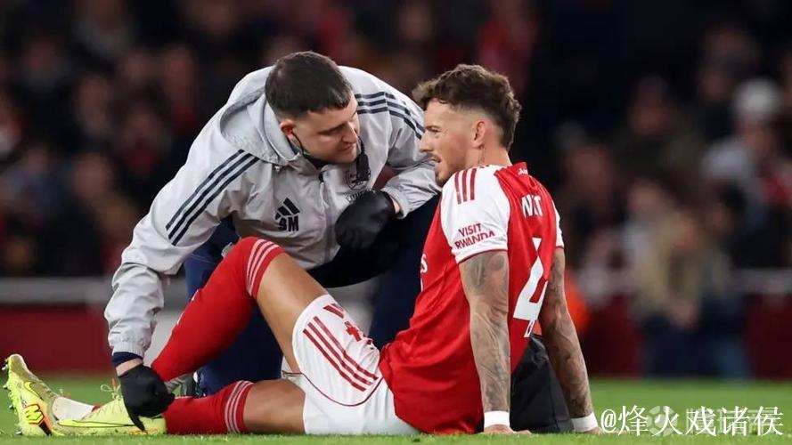 名记:本-怀特仍在等待伤势的最终确认,初步估计将缺席4-6周 名记:本-怀特仍在等待伤势的最终确认,初步估计将缺席4-6周