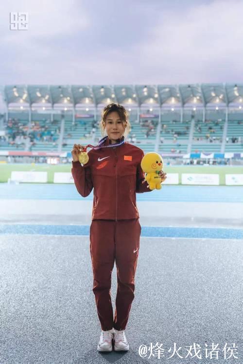 吉林选手李春辉勇夺十五运会女子1500米冠军 吉林选手李春辉勇夺十五运会女子1500米冠军